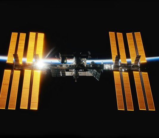 I sistemi spaziali potrebbero diventare obiettivi degi cybercriminali spazio Sistemi spaziali - ISS - unspalsh
