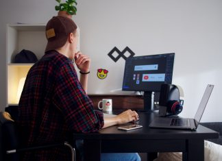 Freelance e società tech: perché il rischio internazionale non è più un tema da sottovalutare Freelance unsplash