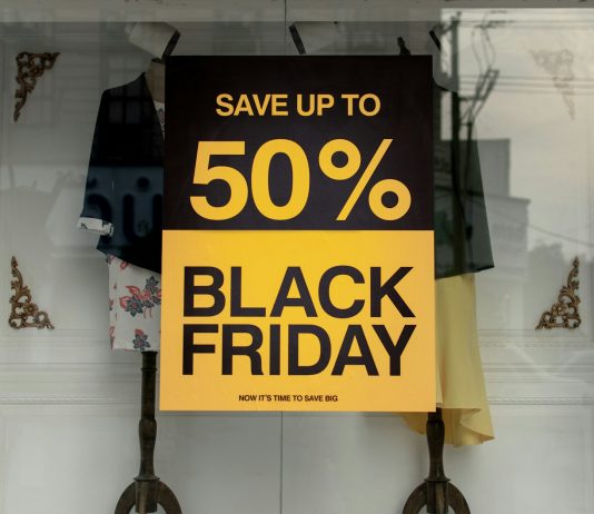Black Friday, un e-commerce non vince solo con gli sconti Black Friday unspalsh