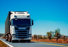 Trasporti & Logistica tra i settori più esposti agli attacchi informatici Trasporti camion logistica unsplash