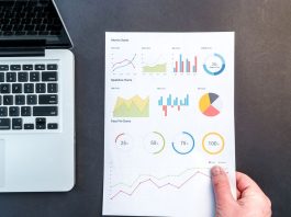 Finanza digitale: Gen Z e Millennials, si fidano più degli algoritmi che dei mezzi di informazione Finanza dati pexels