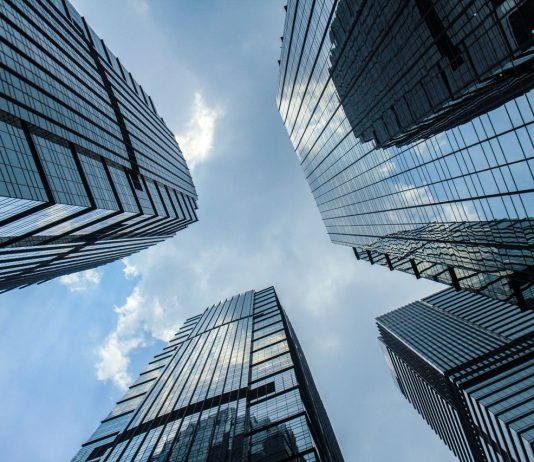 Le PMI italiane le più preoccupate d’Europa per i rischi AI PMI italiane pexels