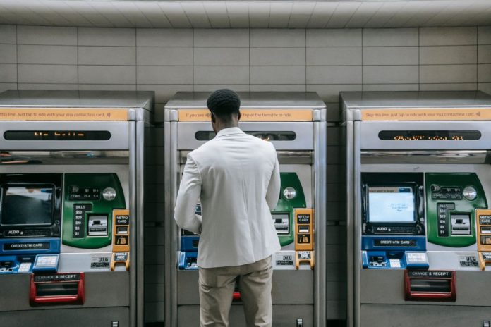 Settore bancario banca banche bancomat pexels Settore bancario banca banche bancomat pexels