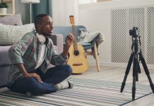 Creator economy: mercato italiano, 425 milioni di euro di volume entro la fine dell’anno Creator economy marketing - pexels
