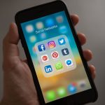Il mobile advertising deve smettere di ragionare per device mobile advertising social networks pexels
