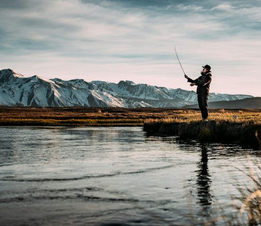 Pesca: l’AI dice se conviene farlo o meno pesca pescare unsplash