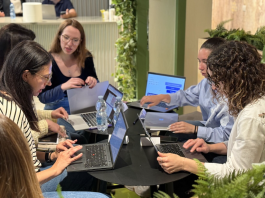 AI Playground: il 24 settembre parte la terza edizione AI Playground inivaot da iab