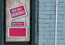 Recruiting 2026: il 70% delle aziende non trova talenti Recruiting offerte di lavoro unsplash