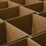 Automazione e IoT nei processi di packaging industriale Automazione e IoT pacchi unsplash