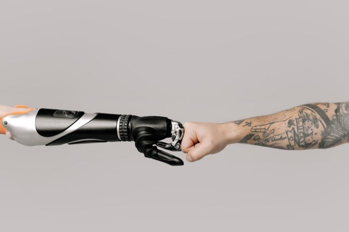 human in the loop uomo robot - pexels human in the loop uomo robot - pexels