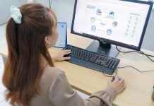 Il CRM entra nell’era degli agenti AI: dalla relazione con il cliente all’esecuzione del lavoro CRM pexels