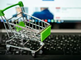 Oltre lo sconto: come cambia la ricerca della convenienza nello shopping online e-commerce shopping online pexels