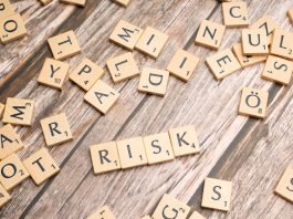 Quali sono i rischi AI per le aziende? rischi rischio pexels