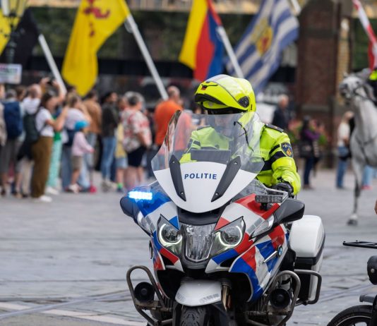 La polizia francese adotta un software innovativo di cybersicurezza polizia pexels