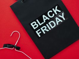 Black Friday 2026, consumatori prudenti ma aziende fiduciose Black Friday 2026 pexels